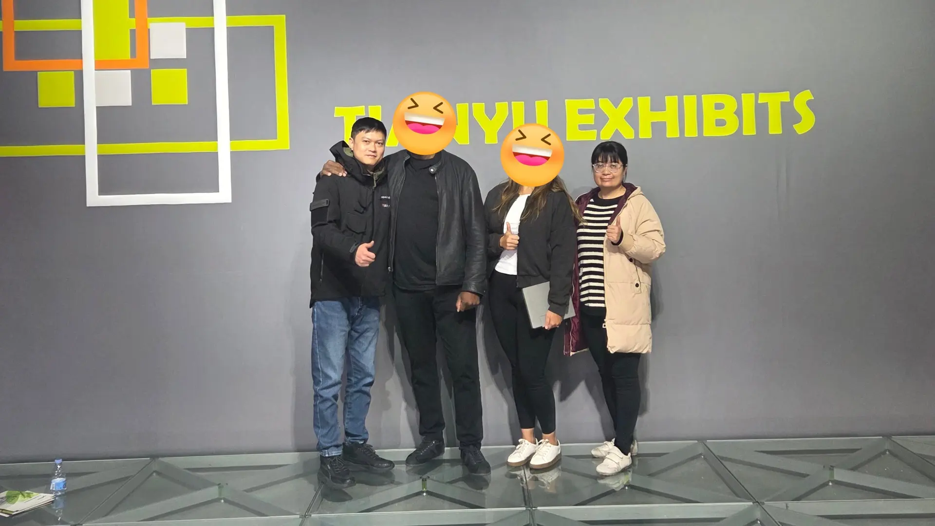 Global Partnership Secured: International Clients Visit Tianyu Exhibits & Sign Modular Booth Deal for North American Markets